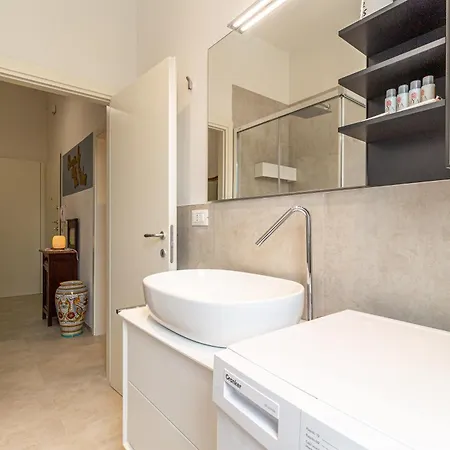 Familybo Shangri-la Apartman