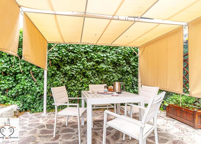 דירה Familybo Shangri-la *